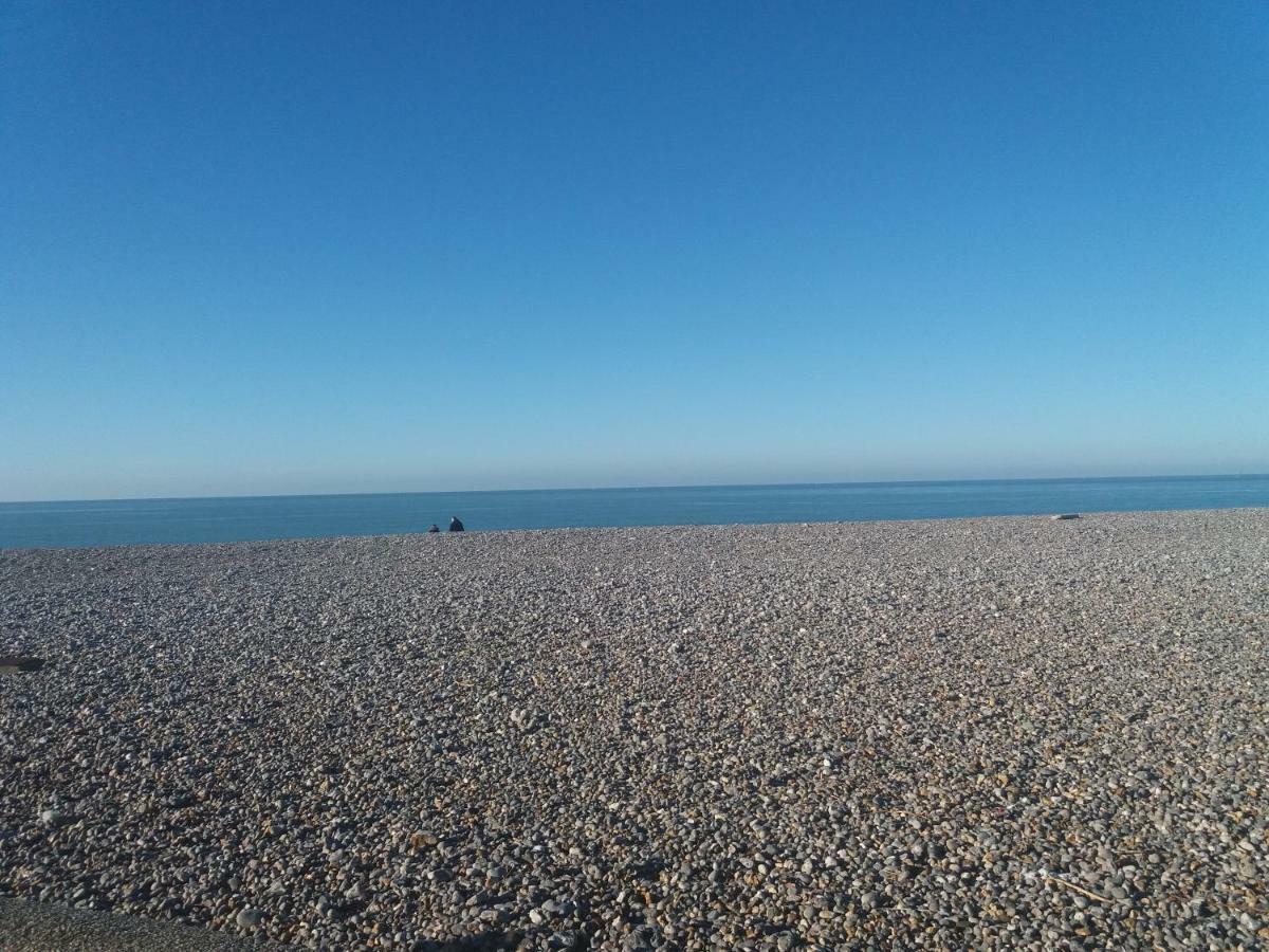Le Terrien Lägenhet Dieppe Exteriör bild