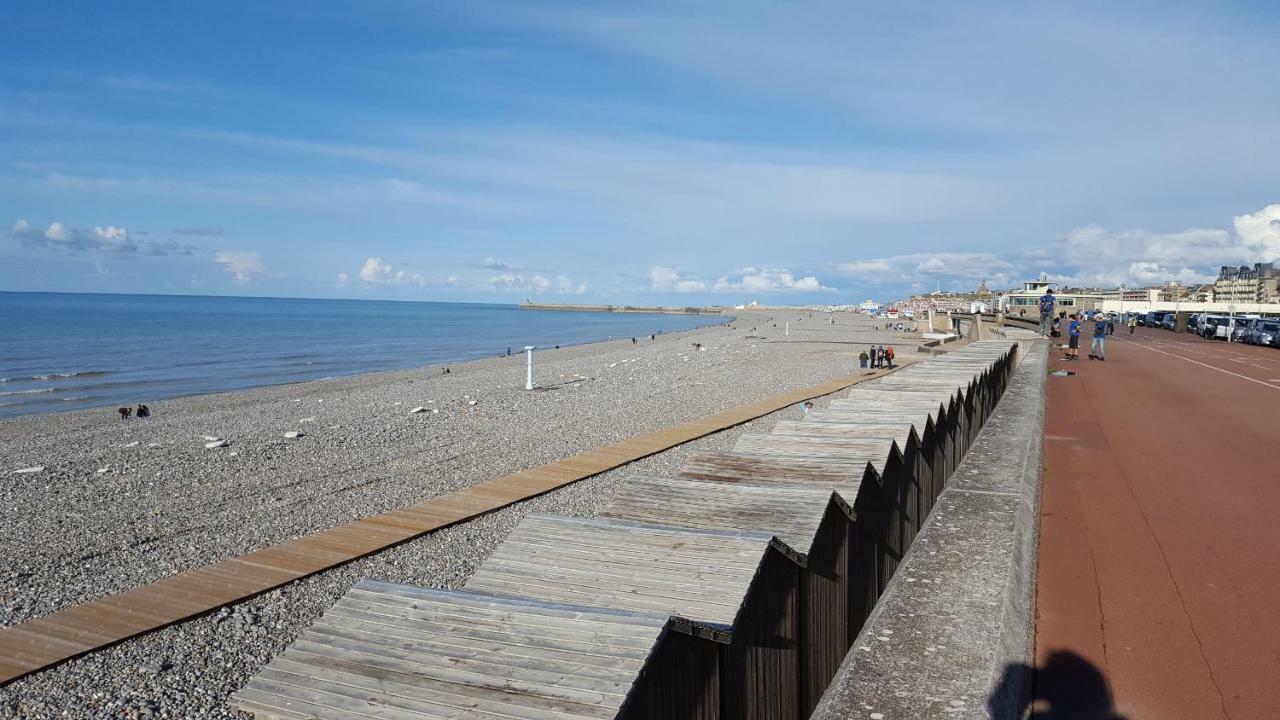 Le Terrien Lägenhet Dieppe Exteriör bild